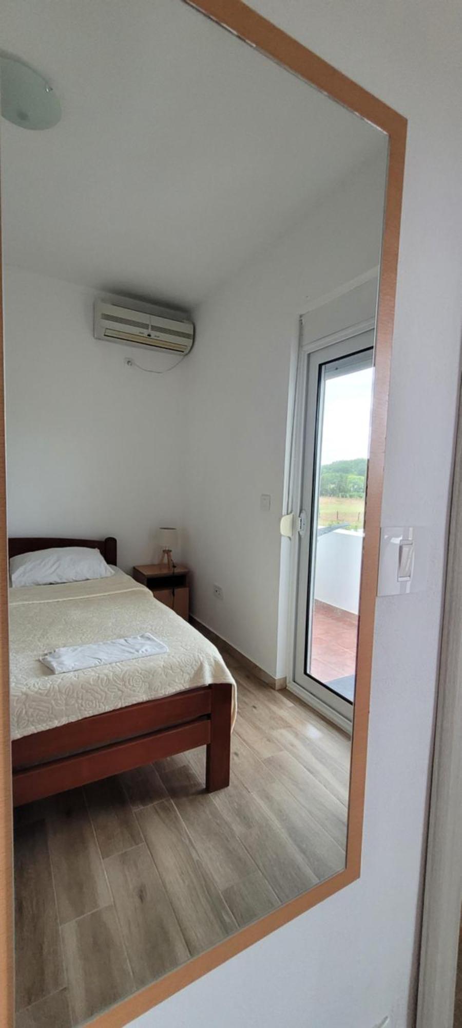 Luce Di Sole Apartment Ulcinj Exterior photo