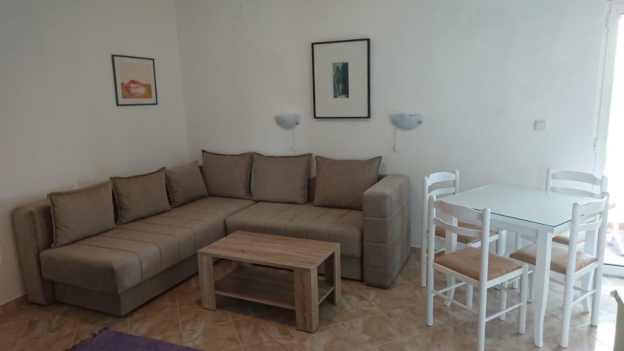 Luce Di Sole Apartment Ulcinj Exterior photo